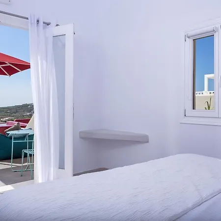 Art Santorini Hotel