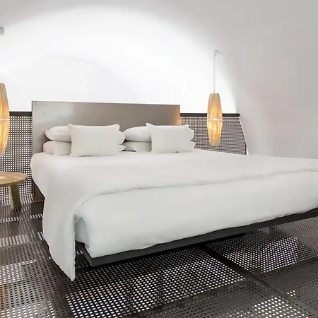 Hotel Art Santorini 4*