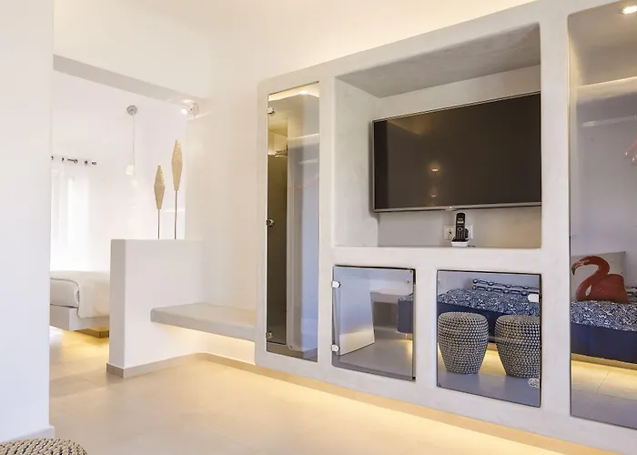 Art Santorini Pýrgos