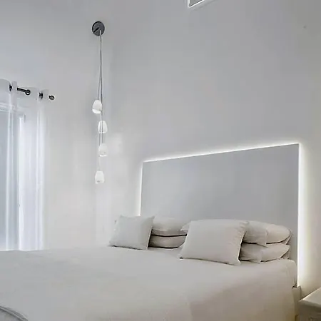 Hotel Art Santorini (adults Only) 4*