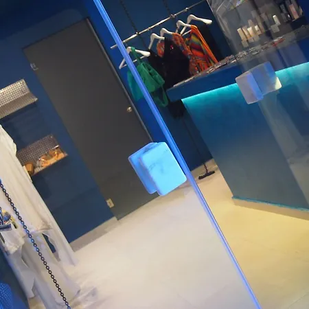 Art Santorini (adults Only)