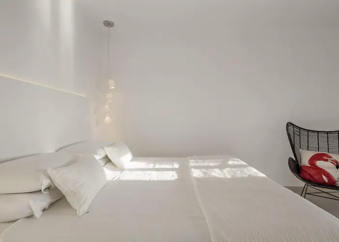 Art Santorini (adults Only) Otel Pýrgos