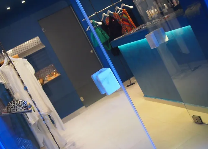 Art Santorini (adults Only)