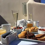 Hotel Art Santorini (adults Only) 4*