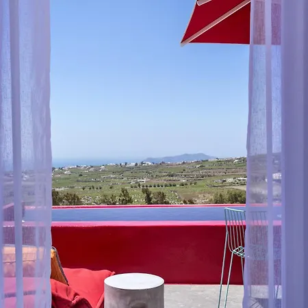 Art Santorini Hotel 4*